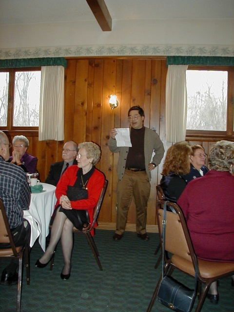 Prof. Shibata (standing).
