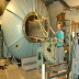 David Elmore removing a column section from Pennsylvania's FN Tandem.