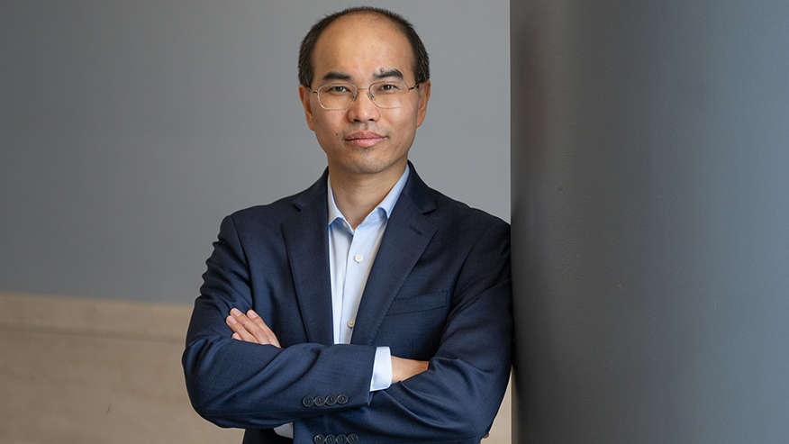 Tongcang Li