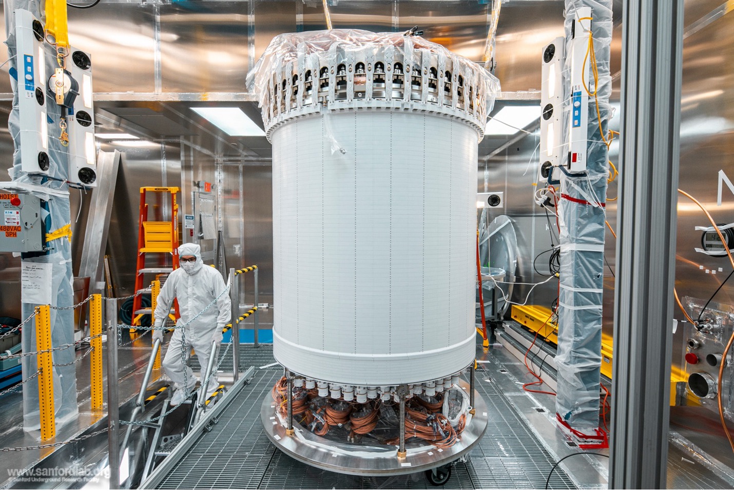The LUX-ZEPLIN main detector