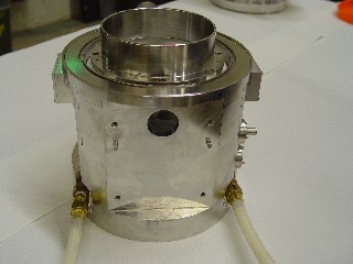 Cathode housing and sample port